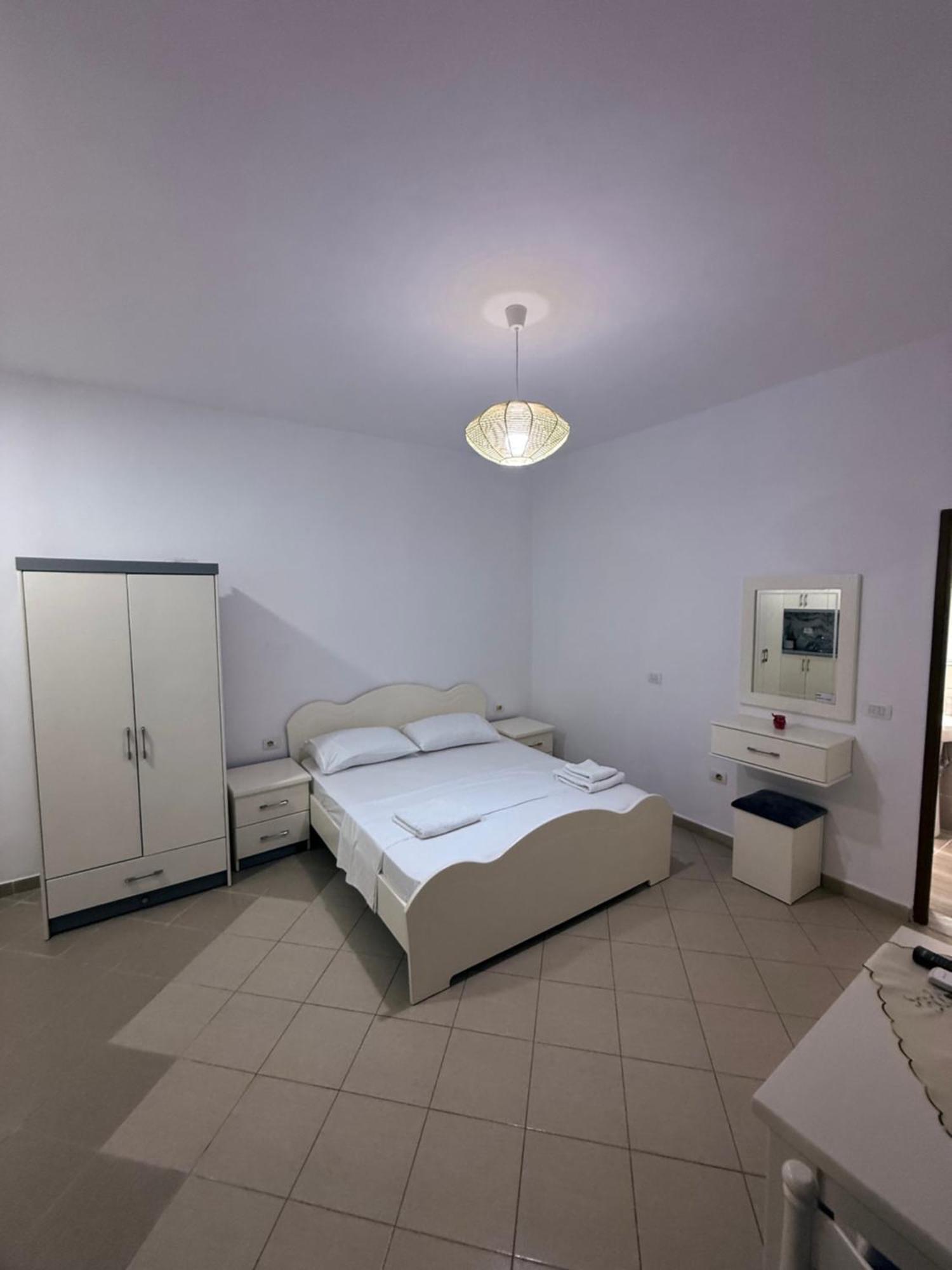 Amar Apartments Saranda Kültér fotó